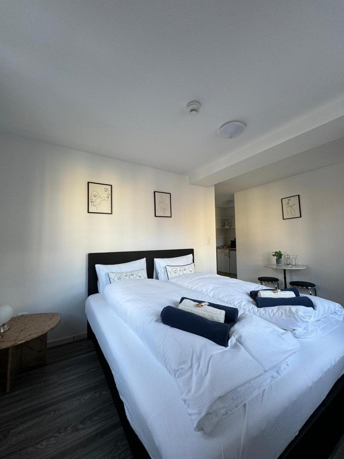 Haus Zum Ruetli Apartment Кур Стая снимка